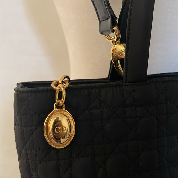 Christian Lady Dior Small Bag - Picture 4 of 9